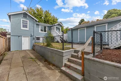 926 Pleasant Avenue, Bremerton, WA 98337 - Photo 2