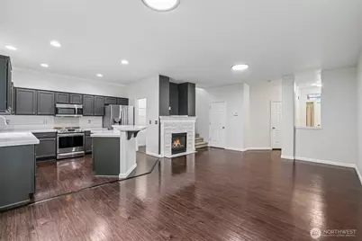 4304 NE 57th Place, Vancouver, WA 98661 - Photo 8