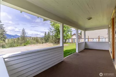 511 Bluff St, Winthrop, WA 98862 - Photo 32