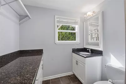 11736 NE 30th Place, Bellevue, WA 98005 - Photo 16