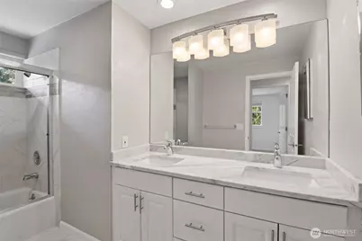 11736 NE 30th Place, Bellevue, WA 98005 - Photo 12