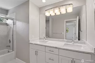 11736 NE 30th Pl, Bellevue, WA 98005 - Photo 12