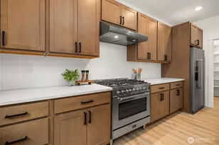 10668 SE 170th Pl, Renton, WA 98055 - Photo 14