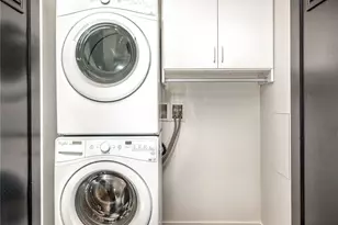 1321 Seneca St, Seattle, WA 98101 - Photo 16