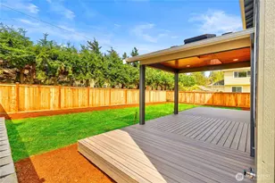 15518 56th Ave W, Edmonds, WA 98026 - Photo 36