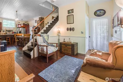 100 Alder St, Wilkeson, WA 98396 - Photo 8