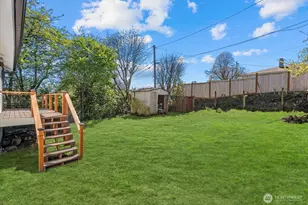 7915 S Lakeridge Dr, Seattle, WA 98178 - Photo 24