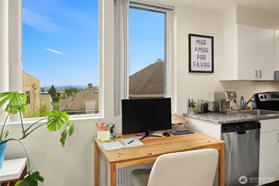 1814 E Denny Way, Seattle, WA 98122 - Photo 6
