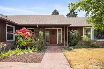 100 W Roanoke Street, Centralia, WA 98531 - Photo 1