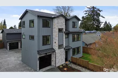 2723 NE 87th Street, Seattle, WA 98115 - Photo 2