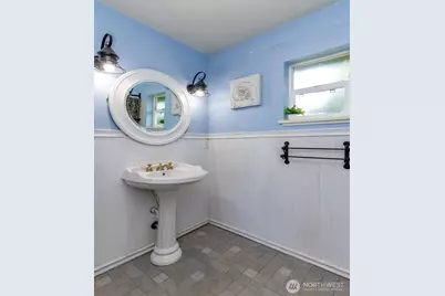 3418 Petersville Road NE, Bremerton, WA 98310 - Photo 10