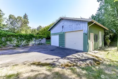 3418 Petersville Road NE, Bremerton, WA 98310 - Photo 18