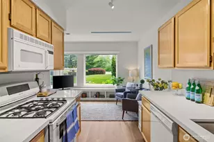 11637 Grove Dr, Mukilteo, WA 98275 - Photo 10