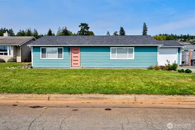 5404 Doon Way, Anacortes, WA 98221 - Photo 2