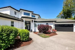 41 Leschi Dr, Steilacoom, WA 98388 - Photo 2