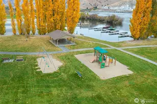 345 Lake Front Dr, Orondo, WA 98843 - Photo 38