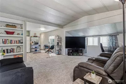 921 SE Scenic View Drive, College Place, WA 99324 - Photo 4