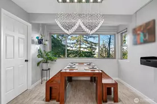 12543 NE 23rd Pl, Bellevue, WA 98005 - Photo 10