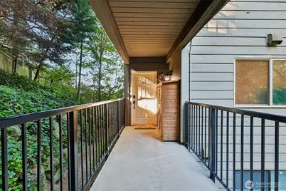 12543 NE 23rd Place #D3, Bellevue, WA 98005 - Photo 1
