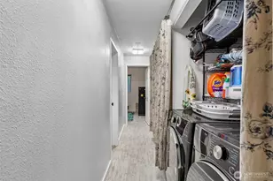 12543 NE 23rd Pl, Bellevue, WA 98005 - Photo 22