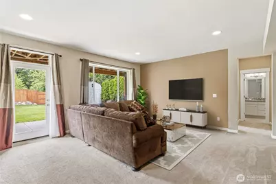 5001 70th Place SW, Mukilteo, WA 98275 - Photo 30