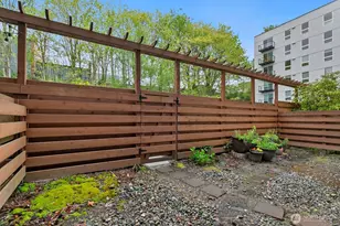 10501 8th Ave NE, Seattle, WA 98125 - Photo 12