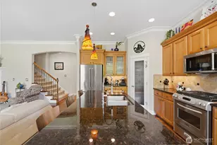 726 S 38th Ct, Renton, WA 98055 - Photo 14