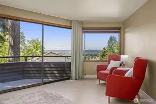 13707 SE 51st Pl, Bellevue, WA 98006 - Photo 18