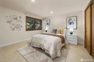 13707 SE 51st Pl, Bellevue, WA 98006 - Photo 22