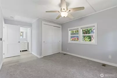 16300 NE State Hwy 305 #14, Poulsbo, WA 98370 - Photo 12