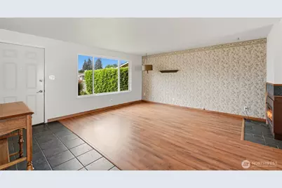 1837 F Street SE #2, Auburn, WA 98002 - Photo 6