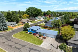 1933 Scarpelli St, Walla Walla, WA 99362 - Photo 4