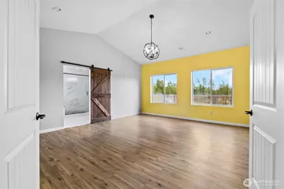 249 Flatt Road, Kelso, WA 98626 - Photo 16