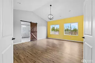 249 Flatt Rd, Kelso, WA 98626 - Photo 16