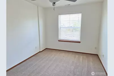 8230 54th Court SE, Lacey, WA 98513 - Photo 12