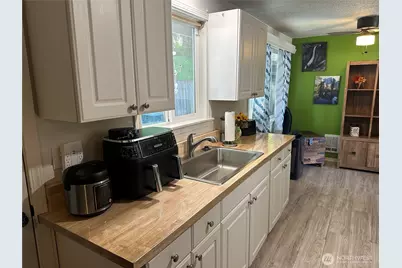 705 Grandview Avenue, Shelton, WA 98584 - Photo 14