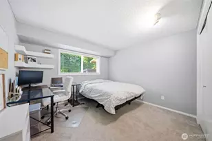 2213 NE Parkview Dr, Vancouver, WA 98686 - Photo 20