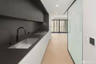 300 Virginia St, Seattle, WA 98121 - Photo 2