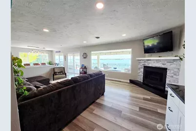 2360 Elgin Road NE, Moses Lake, WA 98837 - Photo 8