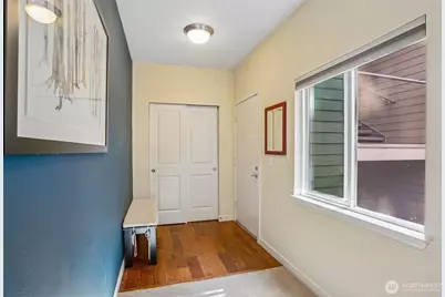 700 Front Street S #C206, Issaquah, WA 98027 - Photo 4