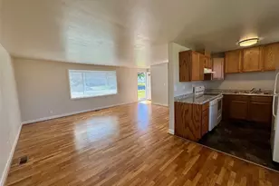 610 S Grand Dr, Moses Lake, WA 98837 - Photo 6