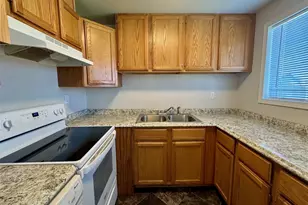 610 S Grand Dr, Moses Lake, WA 98837 - Photo 8