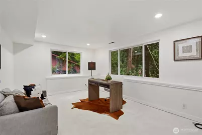 21633 NE 29th St, Sammamish, WA 98074 - Photo 32