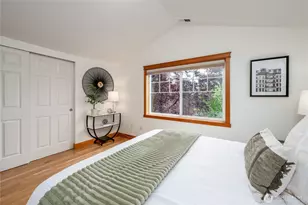 8517b Stone Ave N, Seattle, WA 98103 - Photo 14