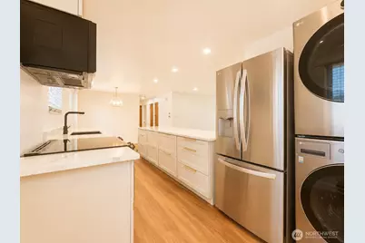 19001 Wallingford Ave N, Shoreline, WA 98133 - Photo 14
