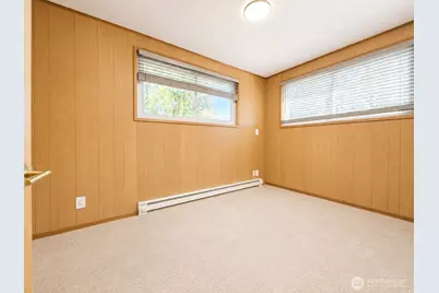 19001 Wallingford Ave N, Shoreline, WA 98133 - Photo 24