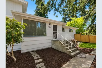 19001 Wallingford Ave N, Shoreline, WA 98133 - Photo 4
