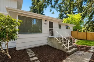 19001 Wallingford Ave N, Shoreline, WA 98133 - Photo 4