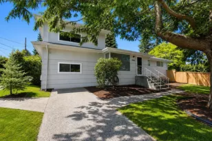 19001 Wallingford Ave N, Shoreline, WA 98133 - Photo 2