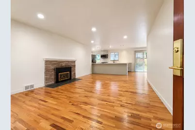 19001 Wallingford Ave N, Shoreline, WA 98133 - Photo 6